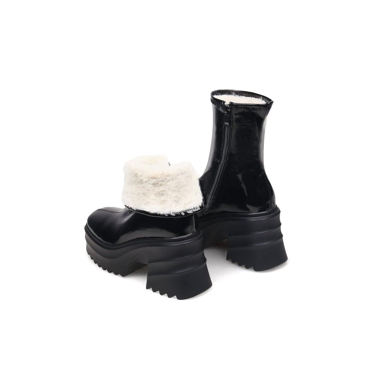 Botas Negras de Cuero con Plataforma y Forro de Piel